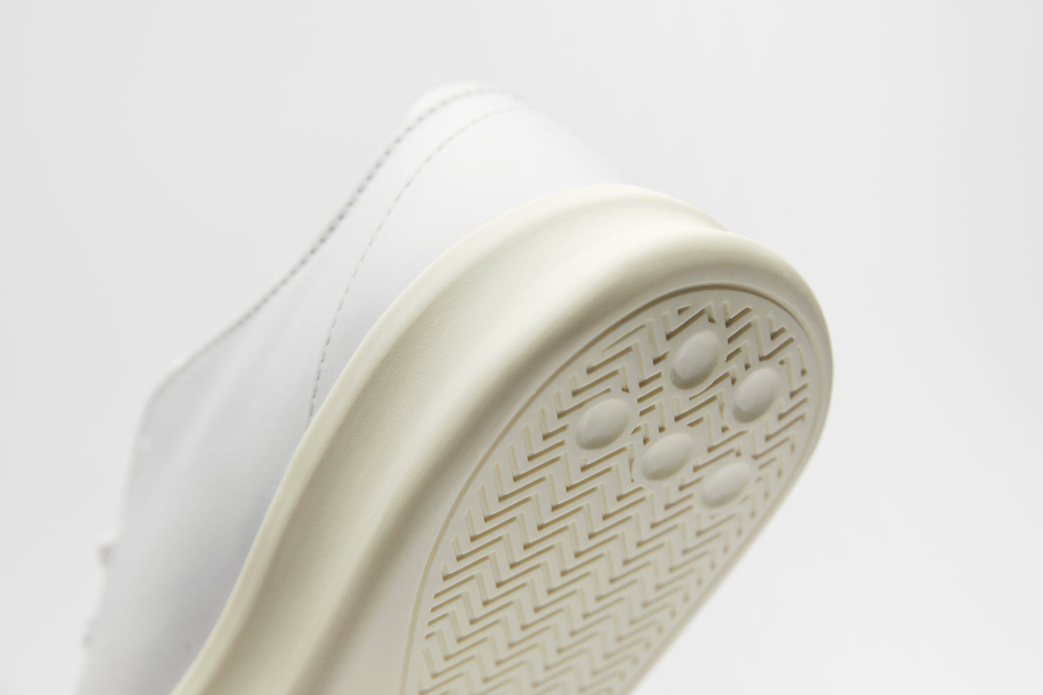 A long-lasting sole for durable comfort.