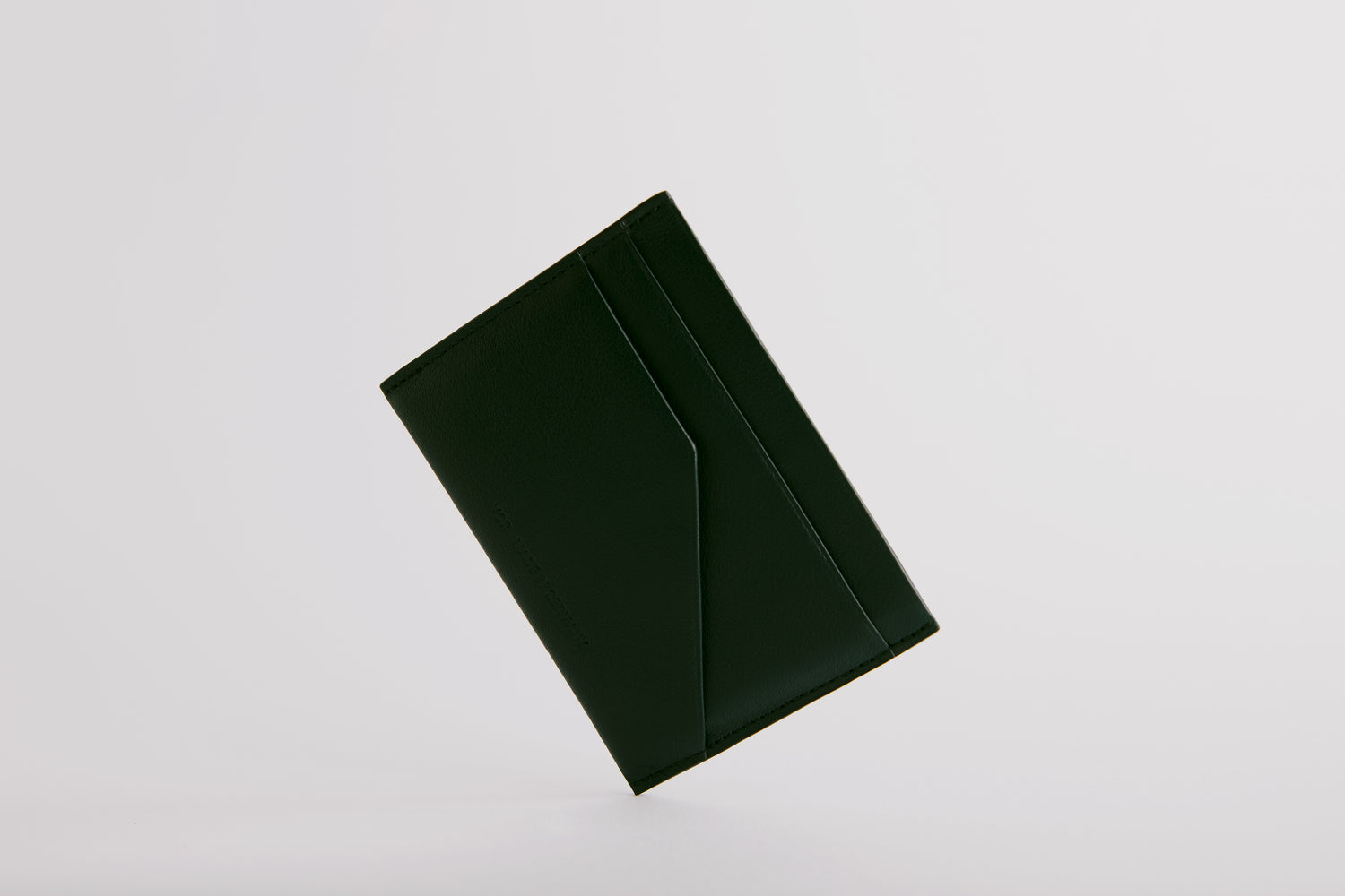 Minimalist and modern cardholder, for the sophisticated cool.