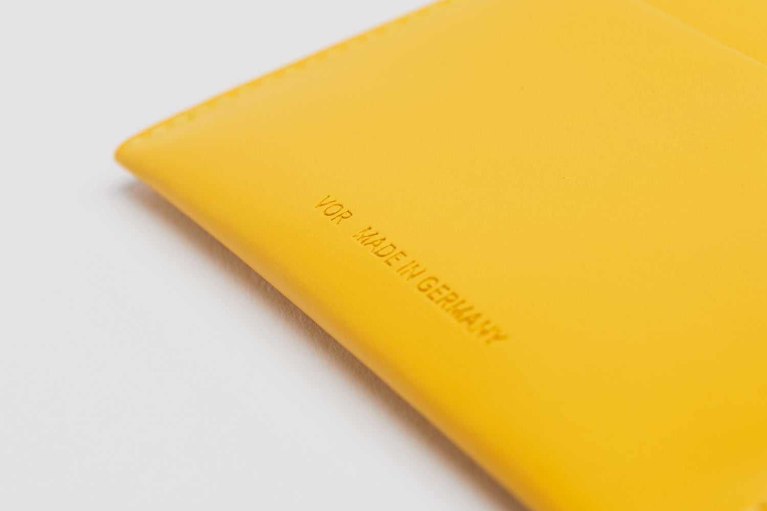 Cardholder Postgelb